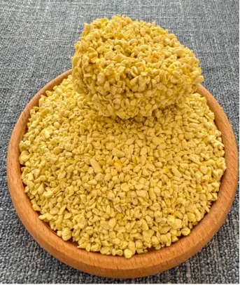 crushed corn cat litter.webp